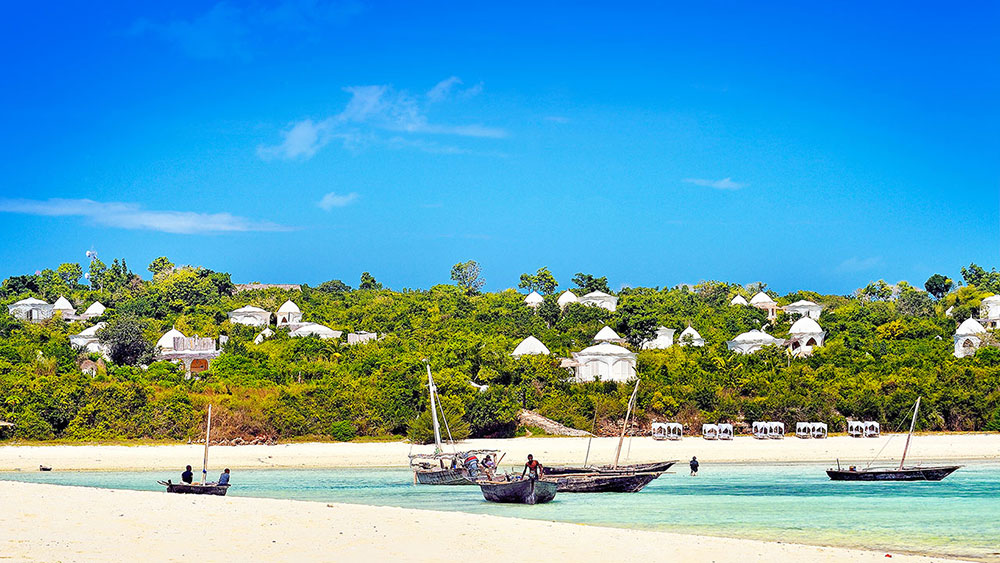 Kilindi Beach & Boats